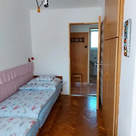 Apartament Krisztina